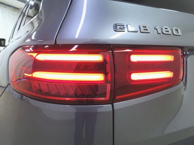 MERCEDES-BENZ GLB - 5