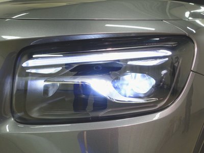 MERCEDES-BENZ GLB - 3