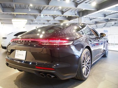 PORSCHE PANAMERA - 6