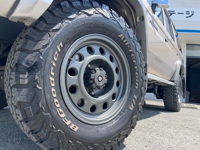 صورة مصغرة 14 لـ 2015 Toyota LAND CRUISER 70