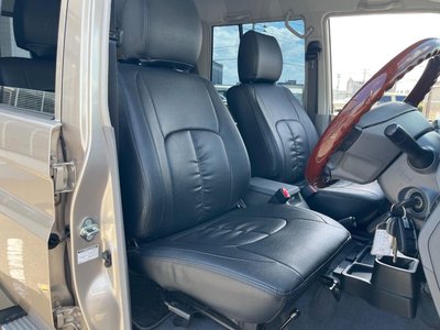 صورة 9 لـ 2015 Toyota LAND CRUISER 70