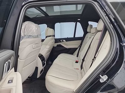 2025 BMW X5 — миниатюра 14