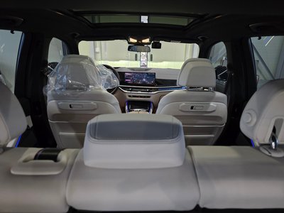 2025 BMW X5 — миниатюра 16