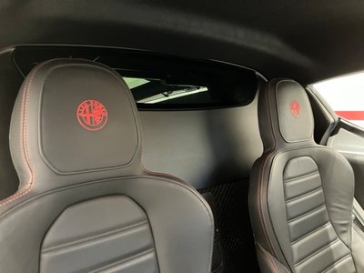 2015 ALFA Romeo 4C 缩略图 58