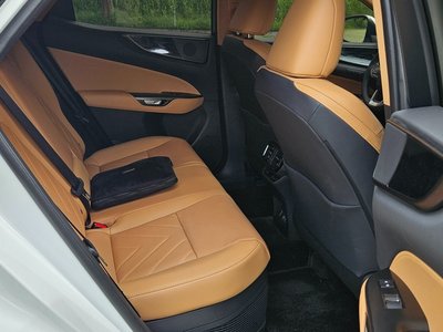 2026 Lexus NX 缩略图 13