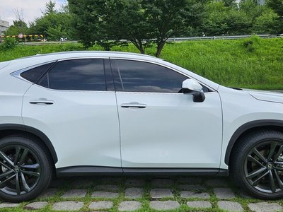 صورة 5 لـ 2026 Lexus NX