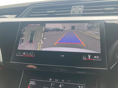 AUDI E-TRON SPORTBACK - 6