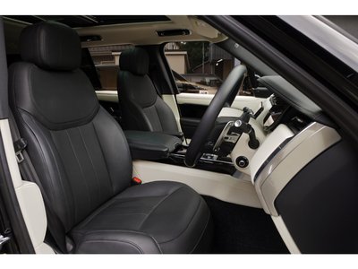 2023 LAND Rover RANGE ROVER photo 2