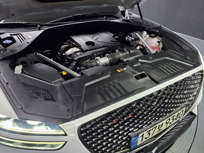 2021 Genesis GV70 photo 7