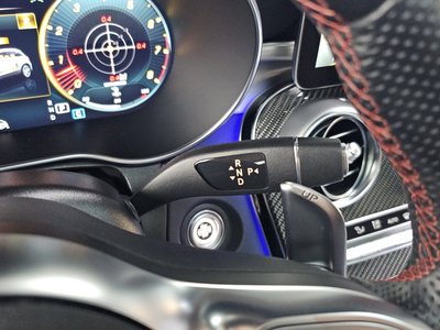 MERCEDES-BENZ GLC - 9