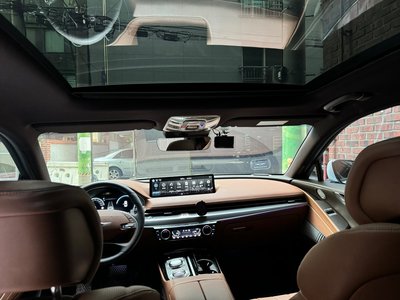 GENESIS G80 (RG3) - 9