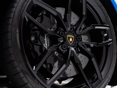 LAMBORGHINI HURACAN SPYDER - 2