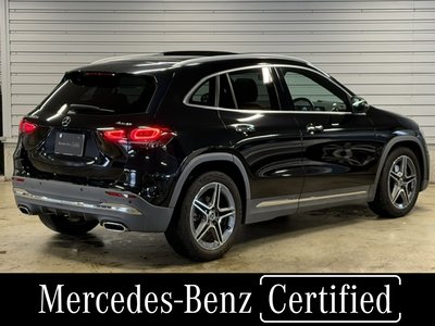 MERCEDES-BENZ GLA - 4