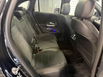 MERCEDES-BENZ GLA - 8