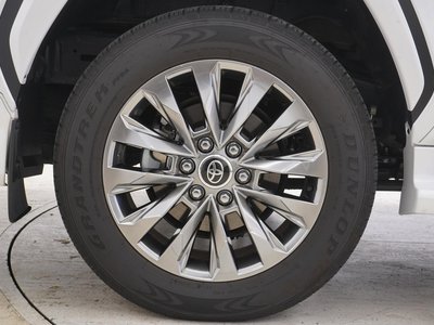 TOYOTA LAND CRUISER 300 - 5