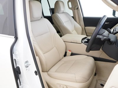 TOYOTA LAND CRUISER 300 - 3