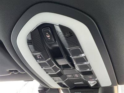 2018 Porsche MACAN 缩略图 19