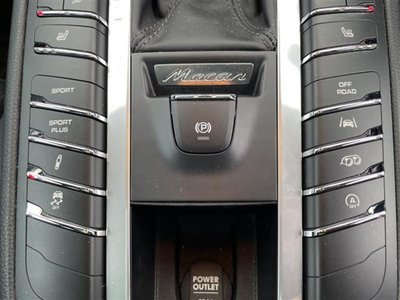 2018 Porsche MACAN 缩略图 15