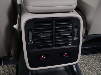صورة مصغرة 18 لـ 2023 Porsche TAYCAN