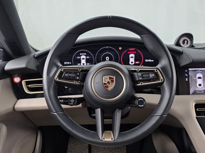 صورة مصغرة 12 لـ 2023 Porsche TAYCAN
