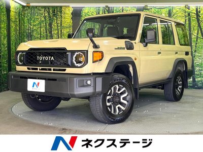 TOYOTA LAND CRUISER 70