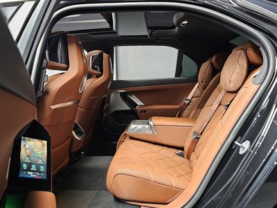 2025 BMW 7 SERIES — миниатюра 18