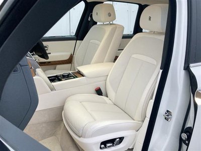 ROLLS-ROYCE CULLINAN - 5