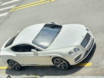 BENTLEY CONTINENTAL - 3