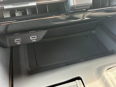 2024 Toyota ALPHARD thumbnail 35