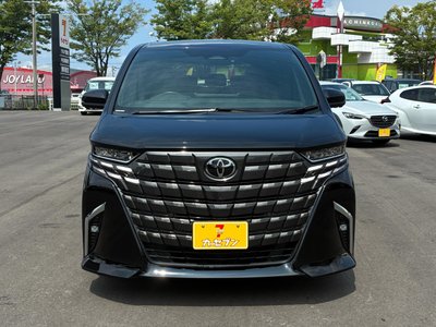 صورة 10 لـ 2024 Toyota ALPHARD