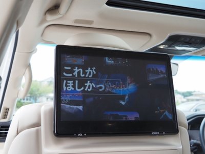 2023 Toyota LAND CRUISER 300 — миниатюра 31