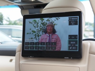 2023 Toyota LAND CRUISER 300 — миниатюра 32