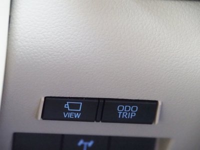 2023 Toyota LAND CRUISER 300 — миниатюра 58