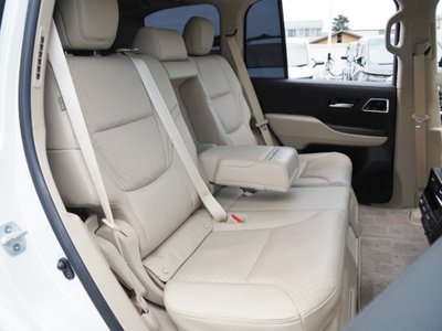 2023 Toyota LAND CRUISER 300 — миниатюра 28