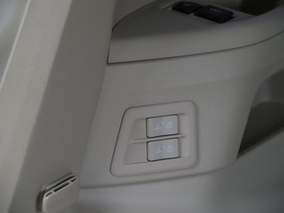 2023 Toyota LAND CRUISER 300 — миниатюра 36