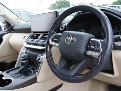 2023 Toyota LAND CRUISER 300 — миниатюра 67