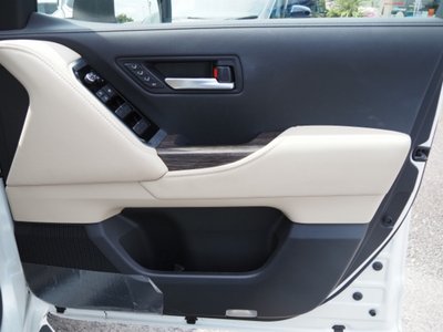 2023 Toyota LAND CRUISER 300 — миниатюра 69