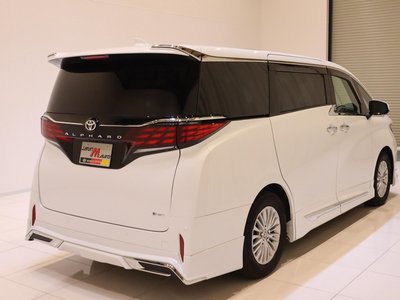 TOYOTA ALPHARD - 8