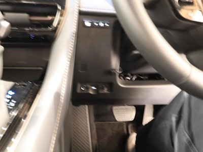 2025 TOYOTA ALPHARD — миниатюра 23