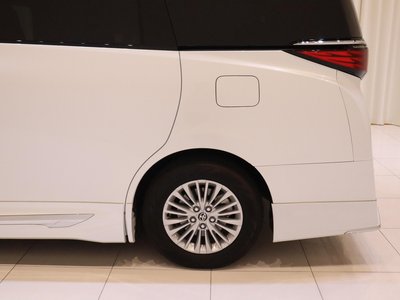 TOYOTA ALPHARD - 10