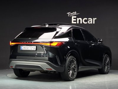 2023 Lexus RX — фото 3