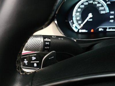 2021 Genesis GV70 thumbnail 28
