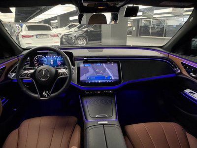 MERCEDES-BENZ E-CLASS - 4