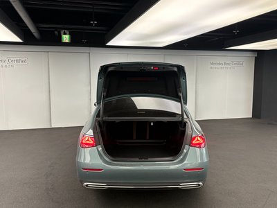 MERCEDES-BENZ E-CLASS - 6