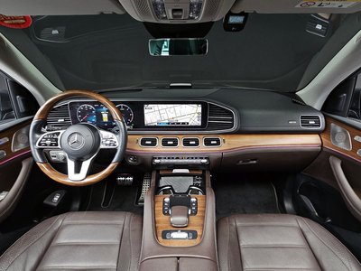 MERCEDES-BENZ GLS - 5