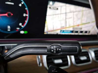 MERCEDES-BENZ GLS - 9