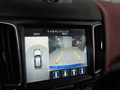صورة مصغرة 21 لـ 2021 Maserati LEVANTE