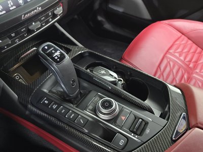 صورة مصغرة 12 لـ 2021 Maserati LEVANTE