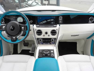 ROLLS-ROYCE CULLINAN - 8