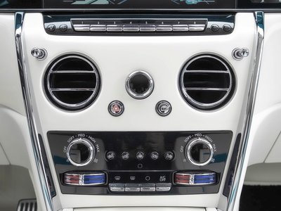 ROLLS-ROYCE CULLINAN - 9